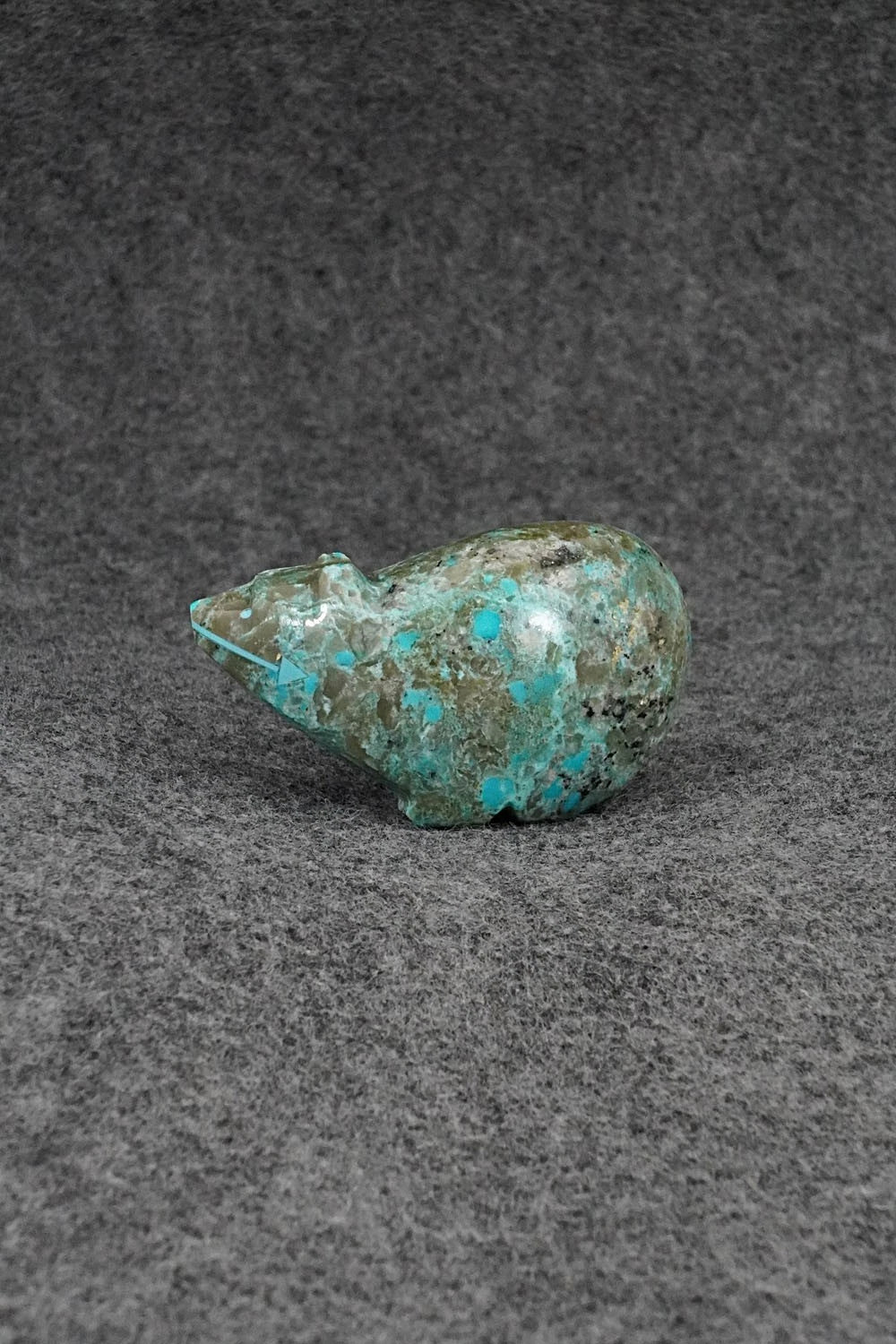 Bear Zuni Fetish Carving - Abby Panteah Quam