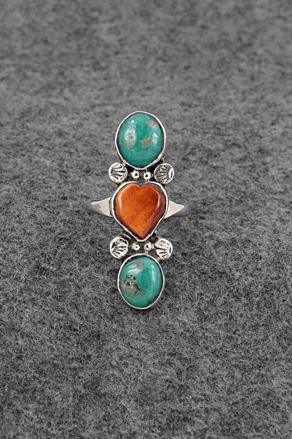 Turquoise, Spiny Oyster & Sterling Silver Ring - Priscilla Reeder - Size 7.5