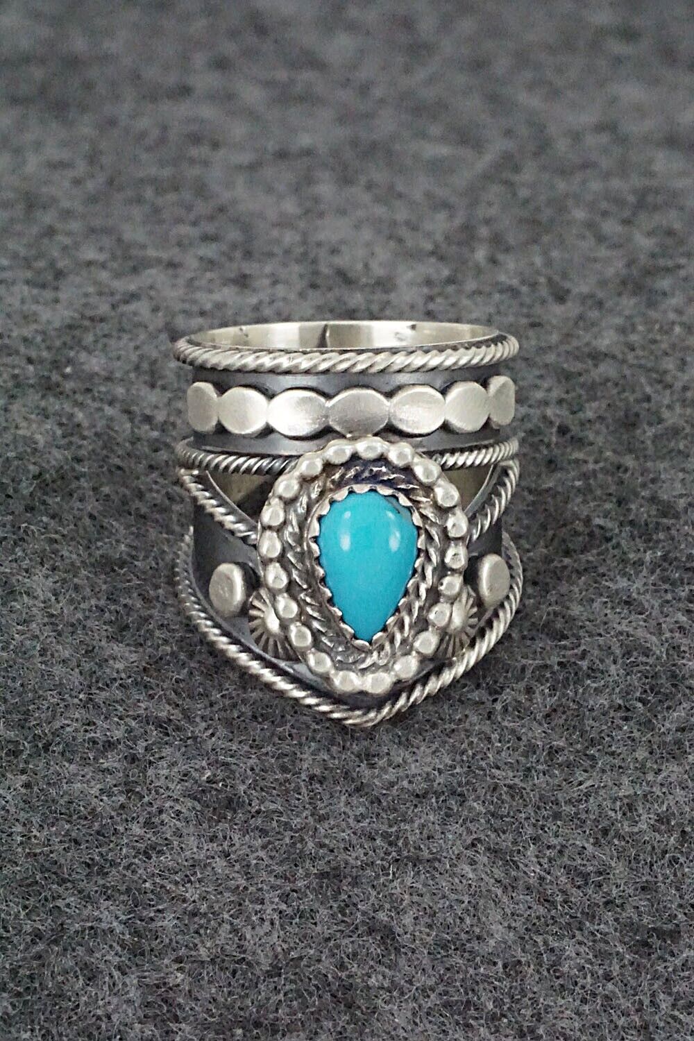 Turquoise & Sterling Silver Ring - Tom Lewis - Size 6.75