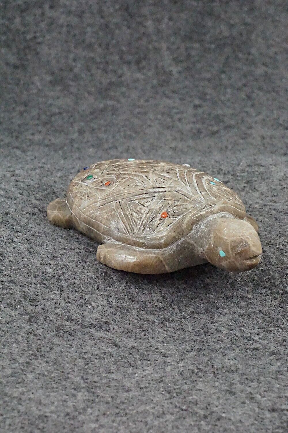 Turtle Zuni Fetish Carving - Brian Yunie