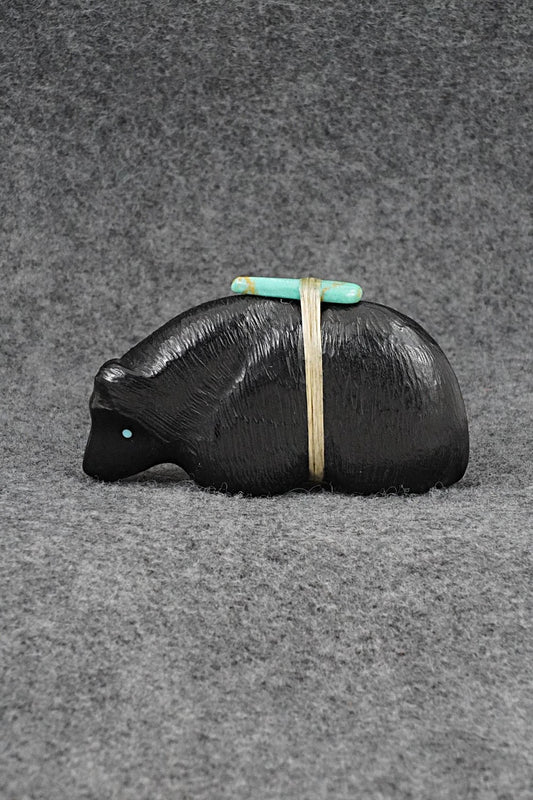 Bear Zuni Fetish Carving - Herbert Halate