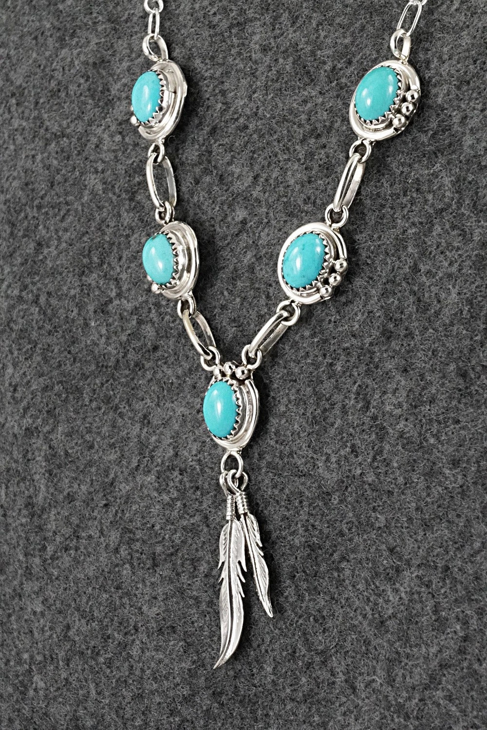 Turquoise & Sterling Silver Necklace - Verley Betone
