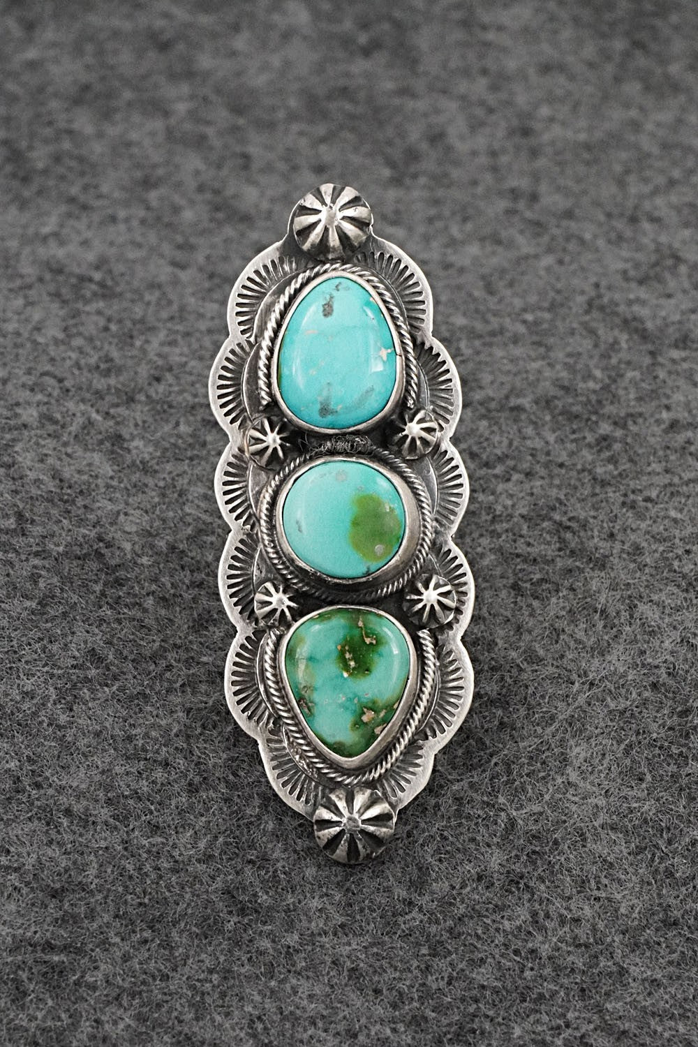 Turquoise & Sterling Silver Ring - Bobby Johnson - Size 8.5