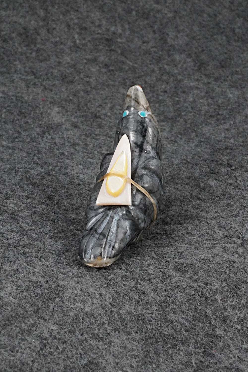 Bird Zuni Fetish Carving - Delvin Leekya