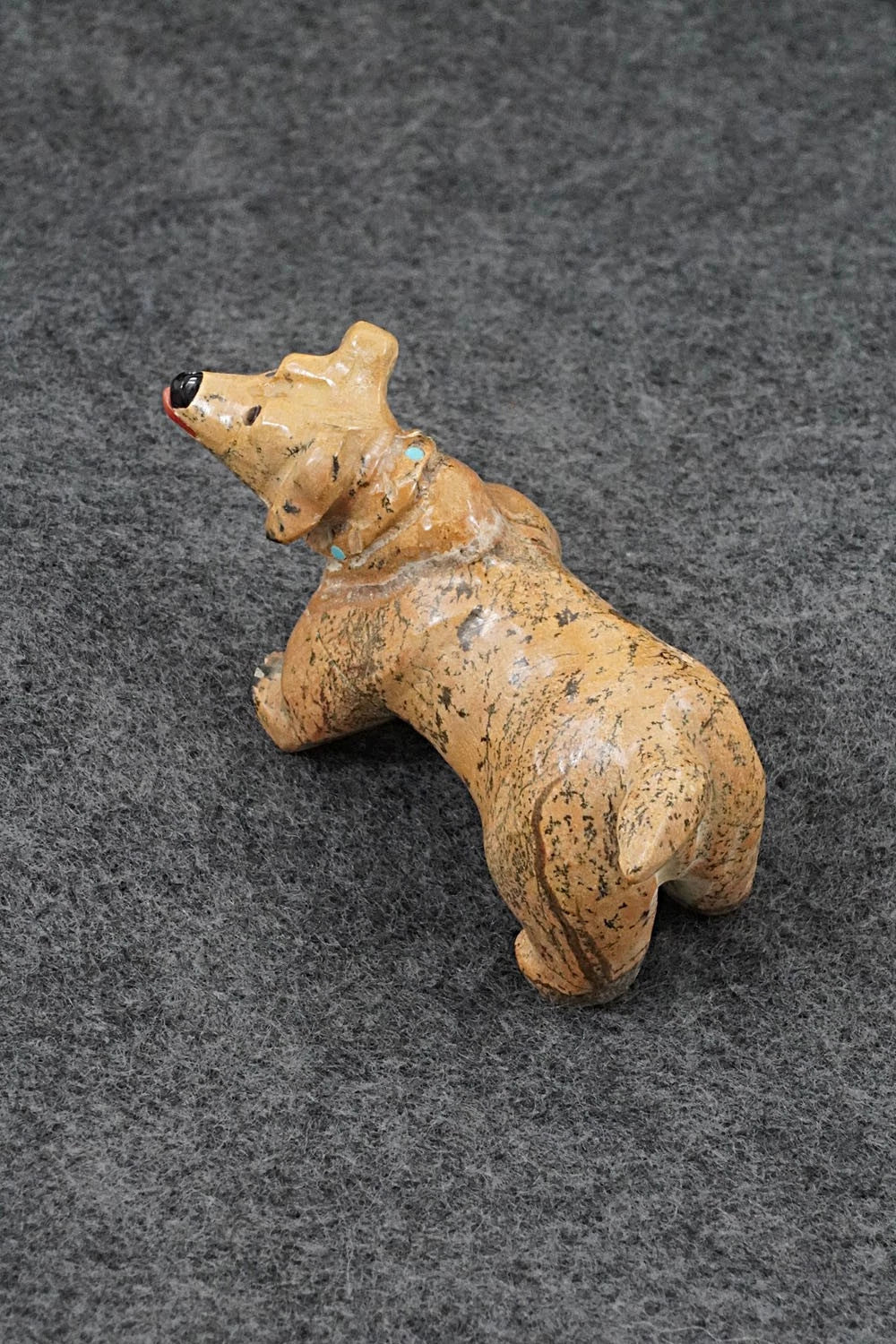 Dog Zuni Fetish Carving - Freddie Leekya