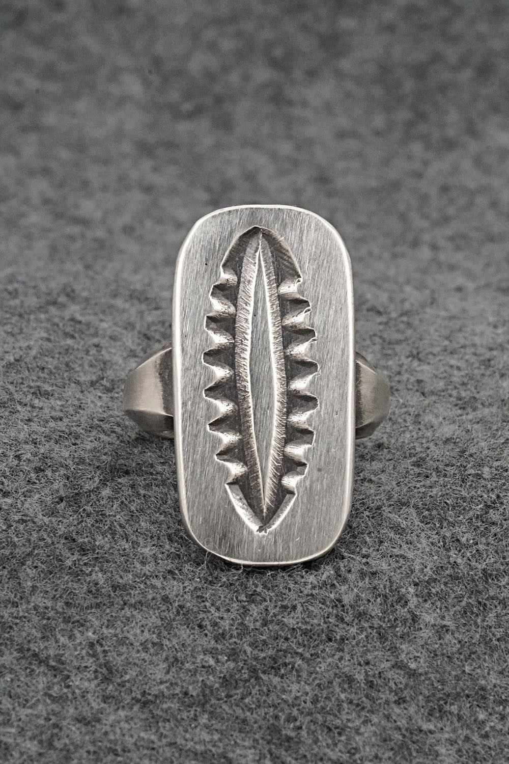 Sterling Silver Ring - Emerson Bill - Size 11