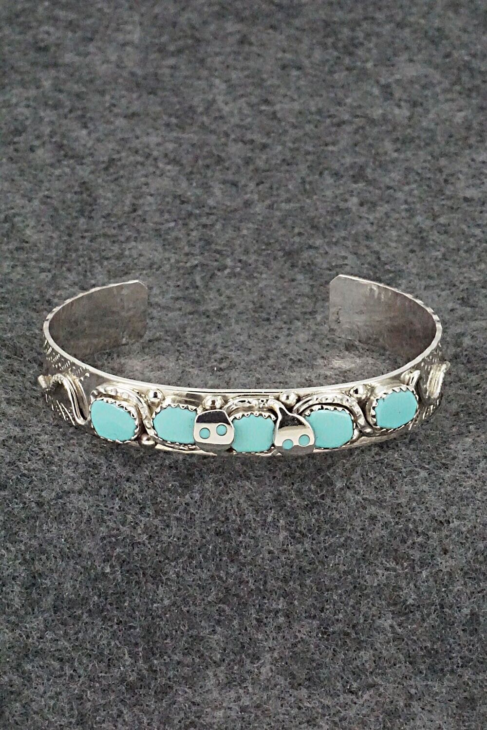 Turquoise & Sterling Silver Bracelet - Joy Calavaza