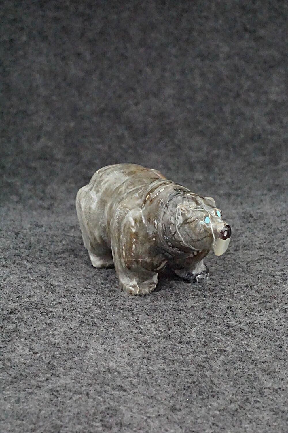 Beaver Zuni Fetish Carving - Freddie Leekya