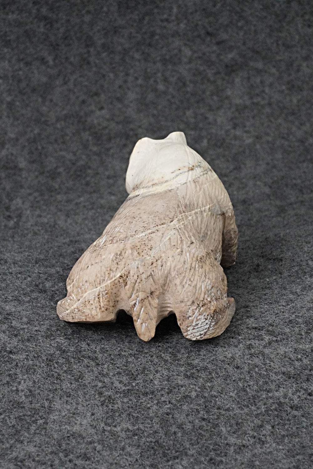 Badger Zuni Fetish Carving - Derrick Kaamasee