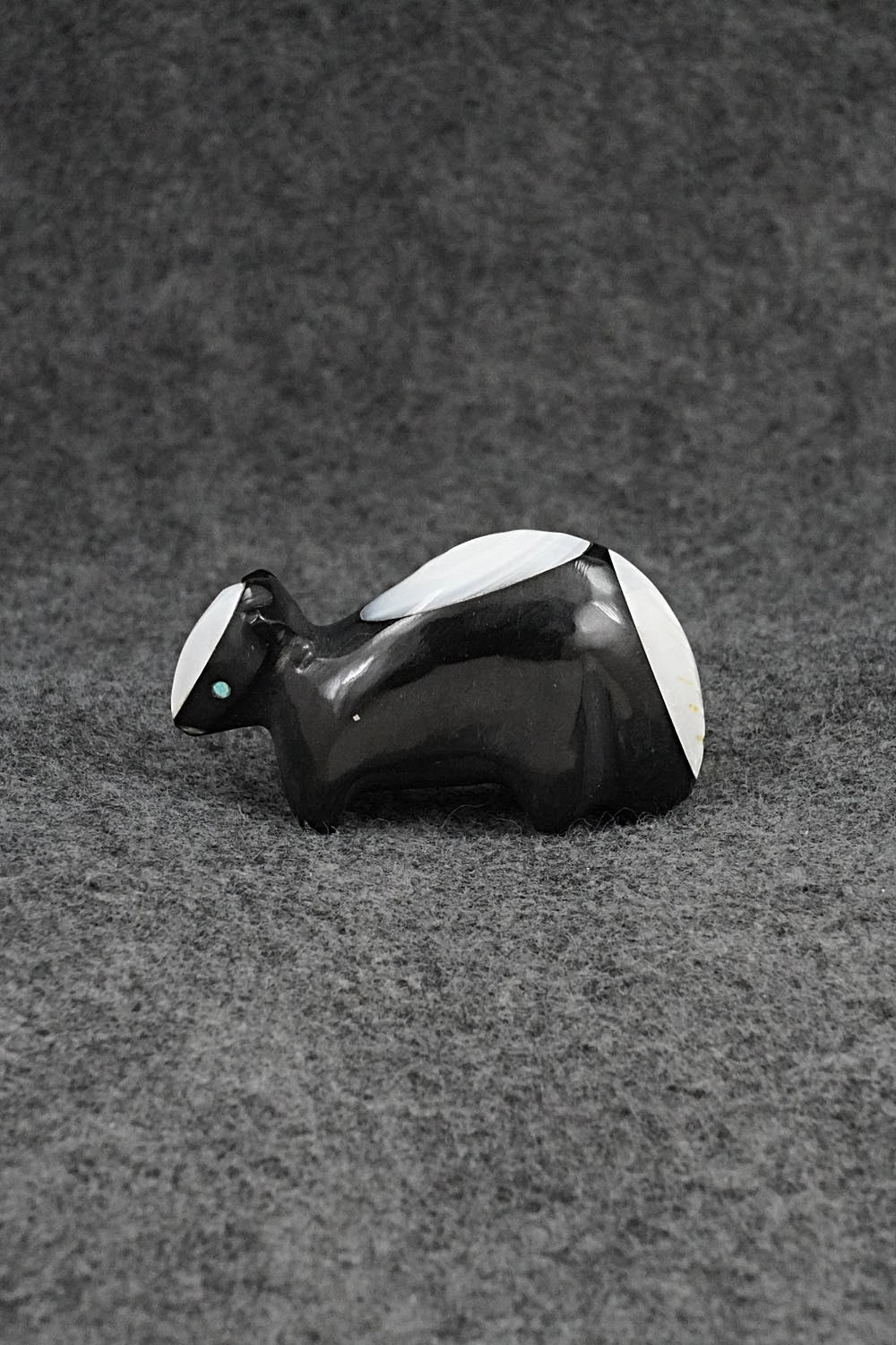 Skunk Zuni Fetish Carving - Calvert Bowanie