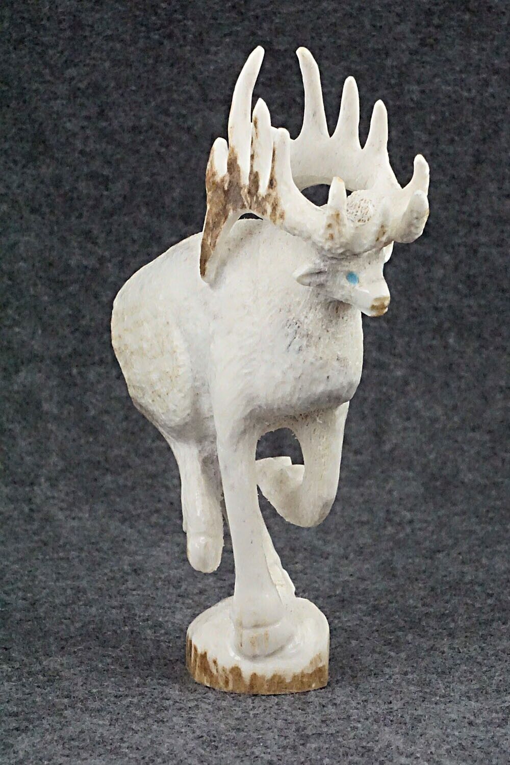 Elk Zuni Fetish Carving - Maxx Laate