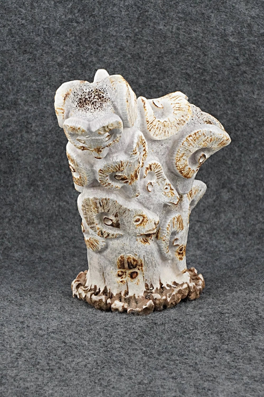 Ram Zuni Fetish Carving - Maxx Laate