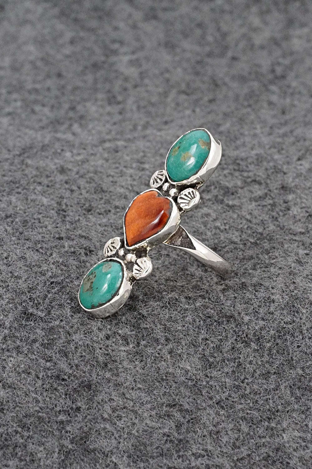 Turquoise, Spiny Oyster & Sterling Silver Ring - Priscilla Reeder - Size 7.5
