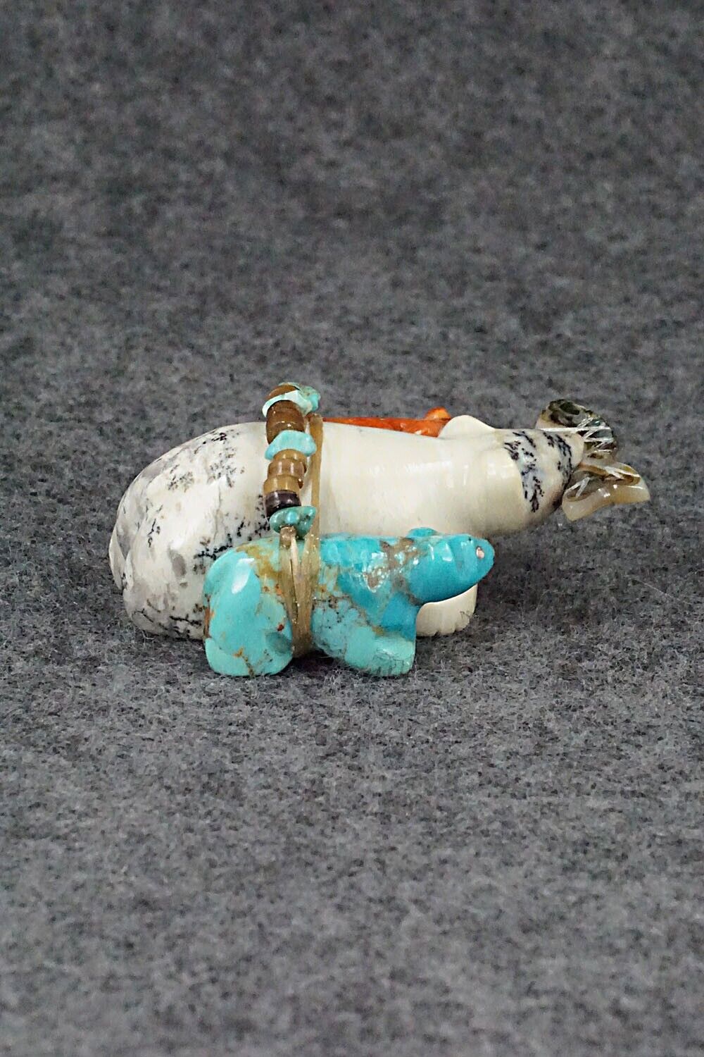 Bears with Fish Zuni Fetish Carving - Daisy Rose Leonard