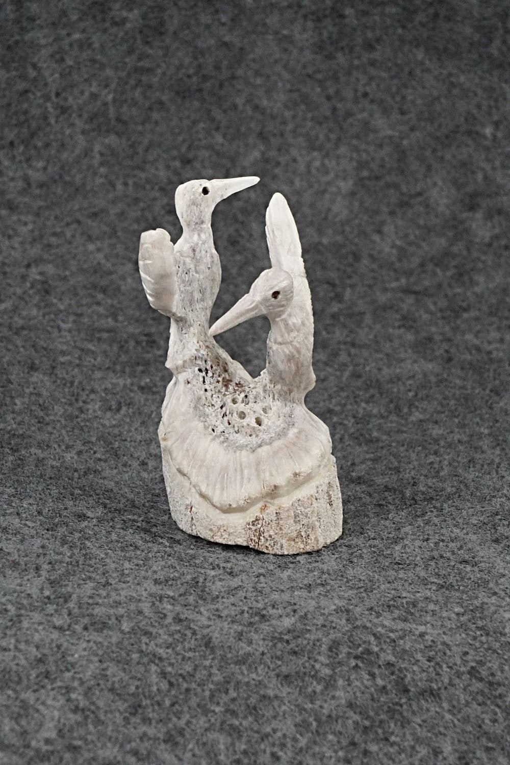 Hummingbirds Zuni Fetish Carving - Chris Peina