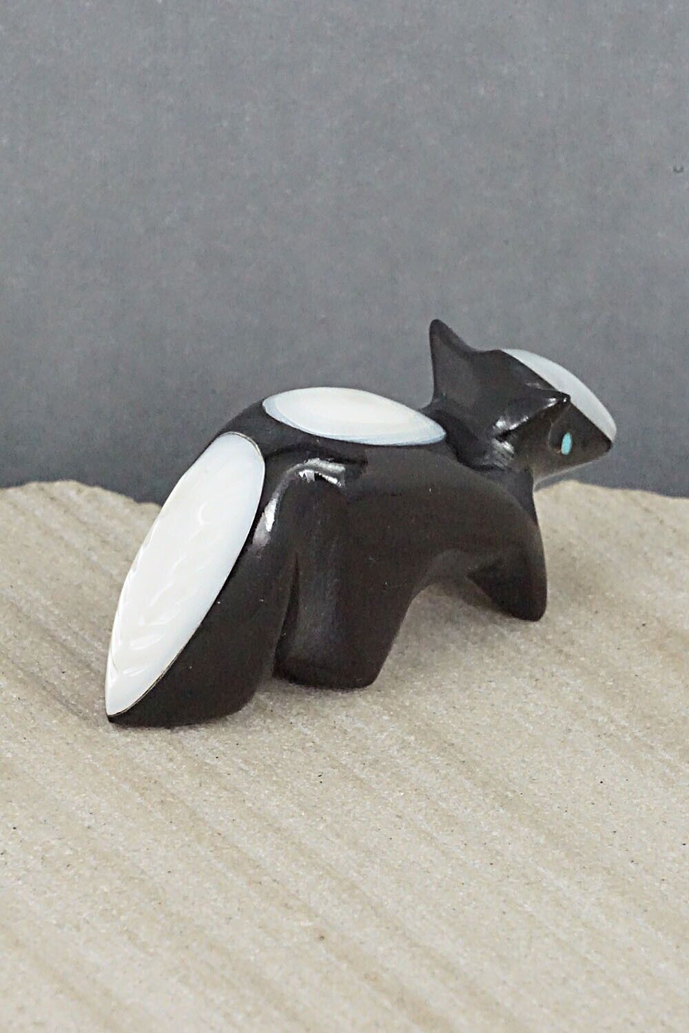 Skunk Zuni Fetish Carving - Calvert Bowannie
