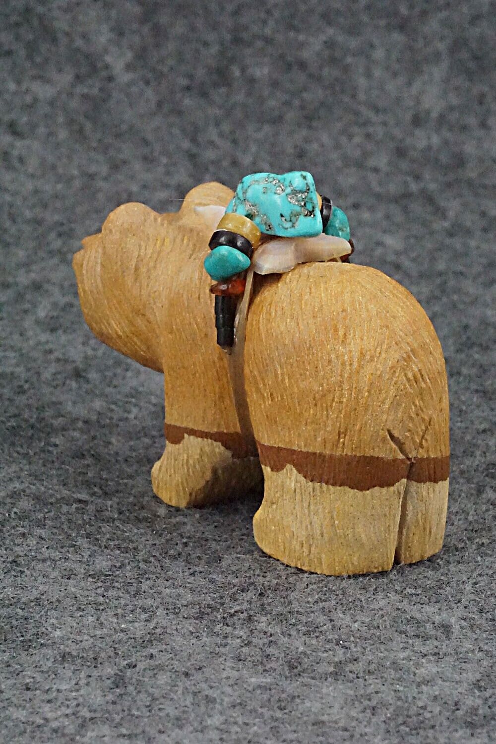 Bear Zuni Fetish Carving - Douglas Martza