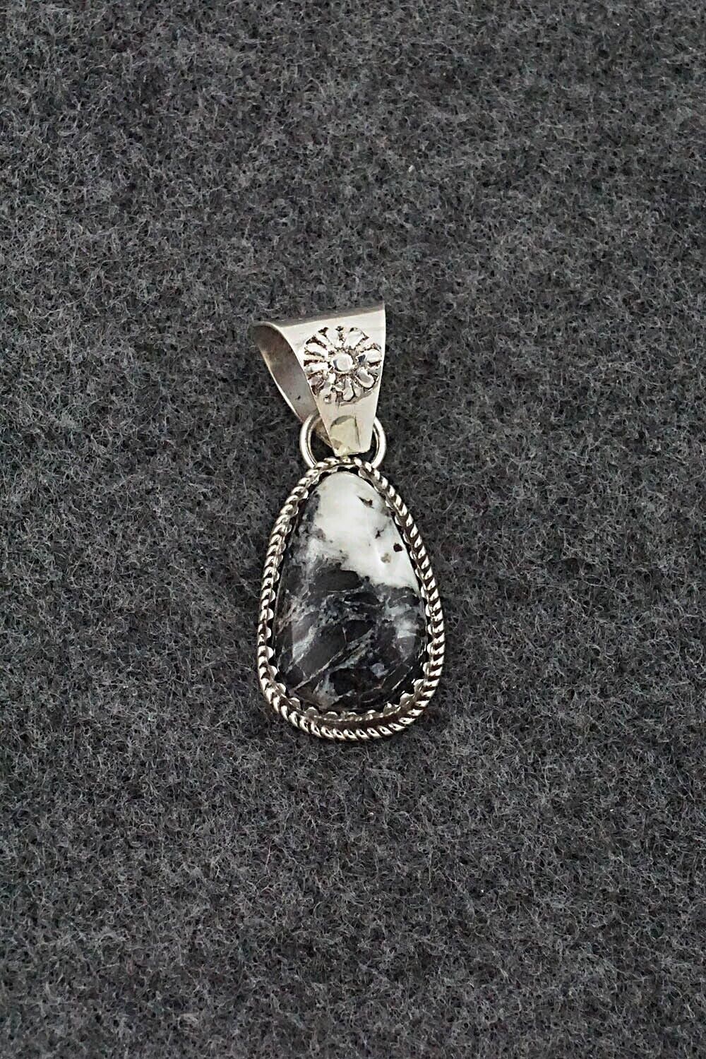 White Buffalo & Sterling Silver Pendant - Ernest Hawthorne