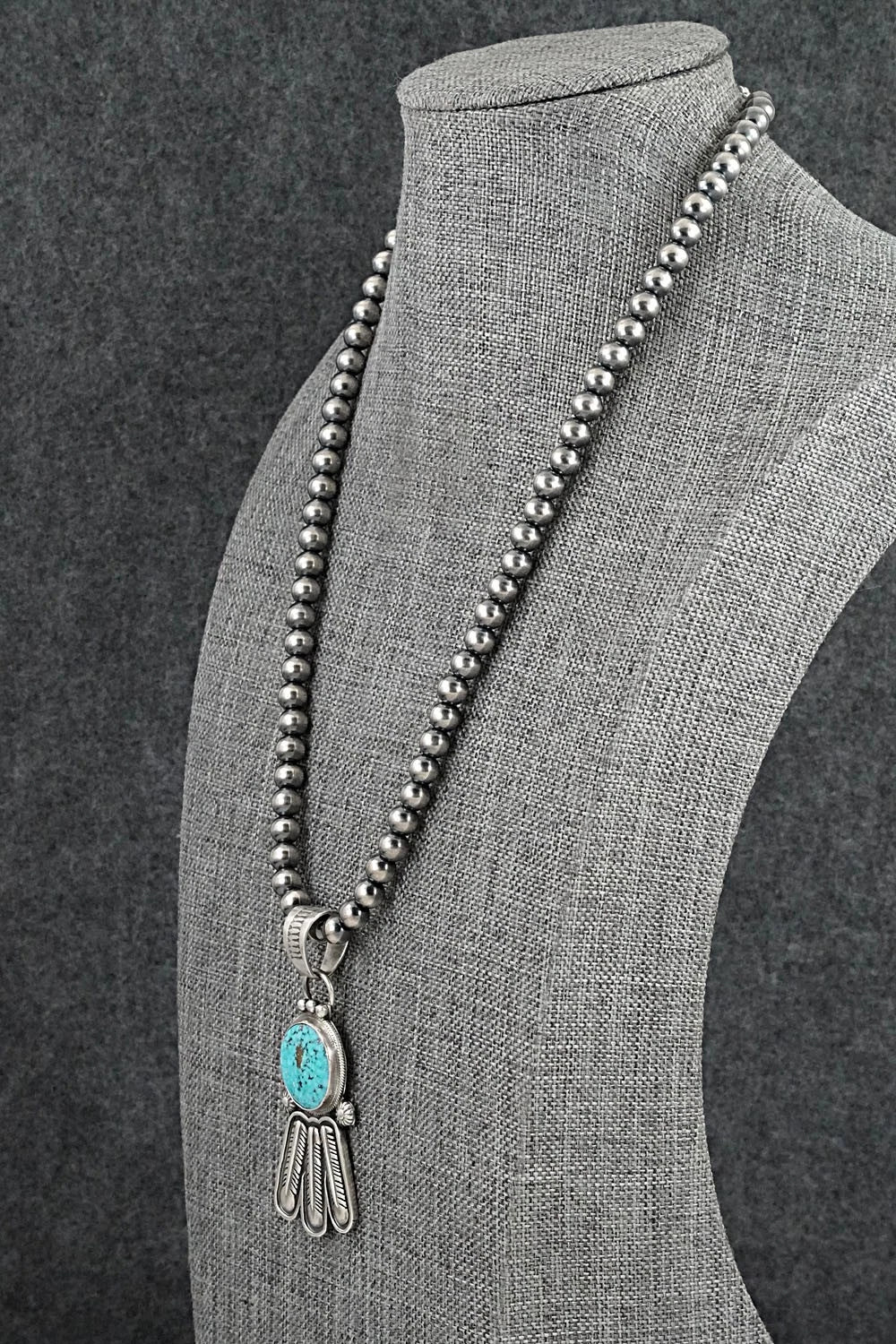 Turquoise & Sterling Silver Necklace - Verley Betone
