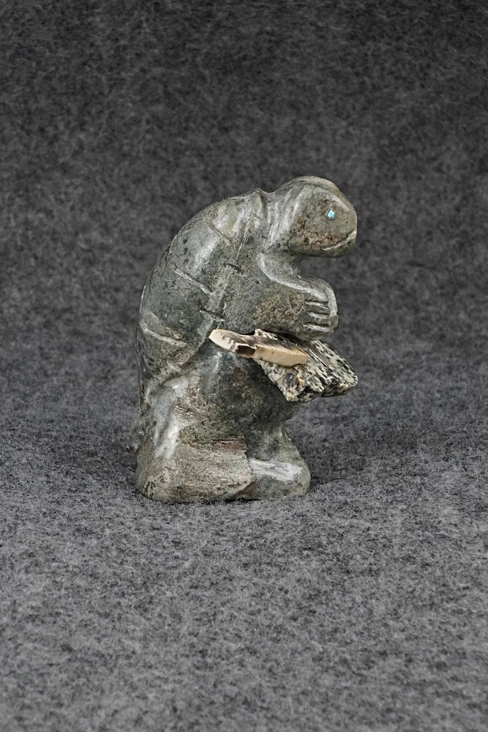 Turtle Zuni Fetish Carving - Theo Natewa