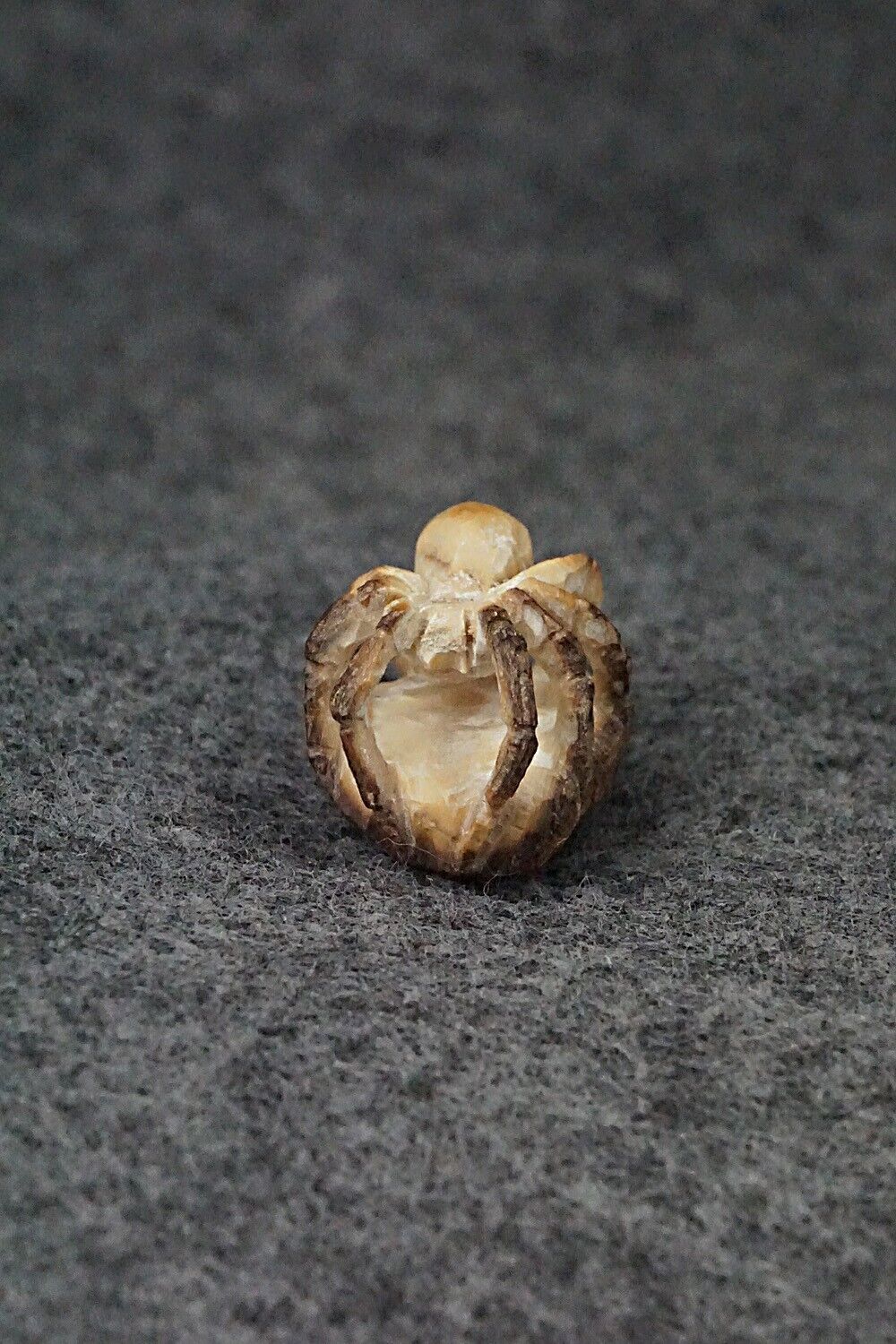 Mini Spider Zuni Fetish Carving - Lewis Malie Jr.