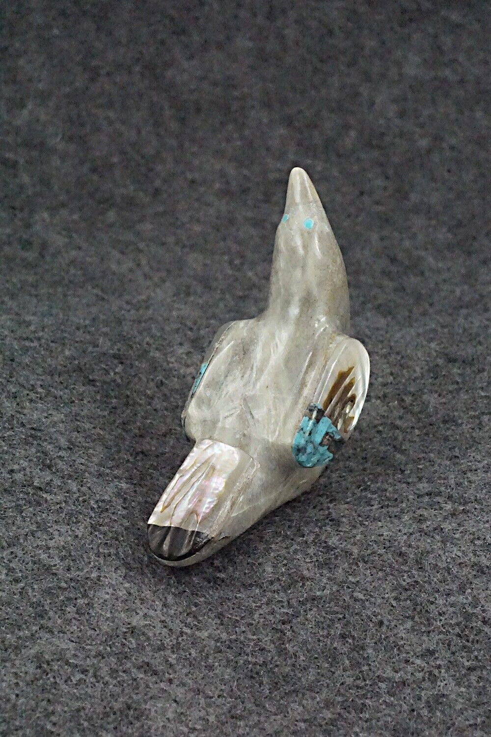 Bird Zuni Fetish Carving - Delvin Leekya