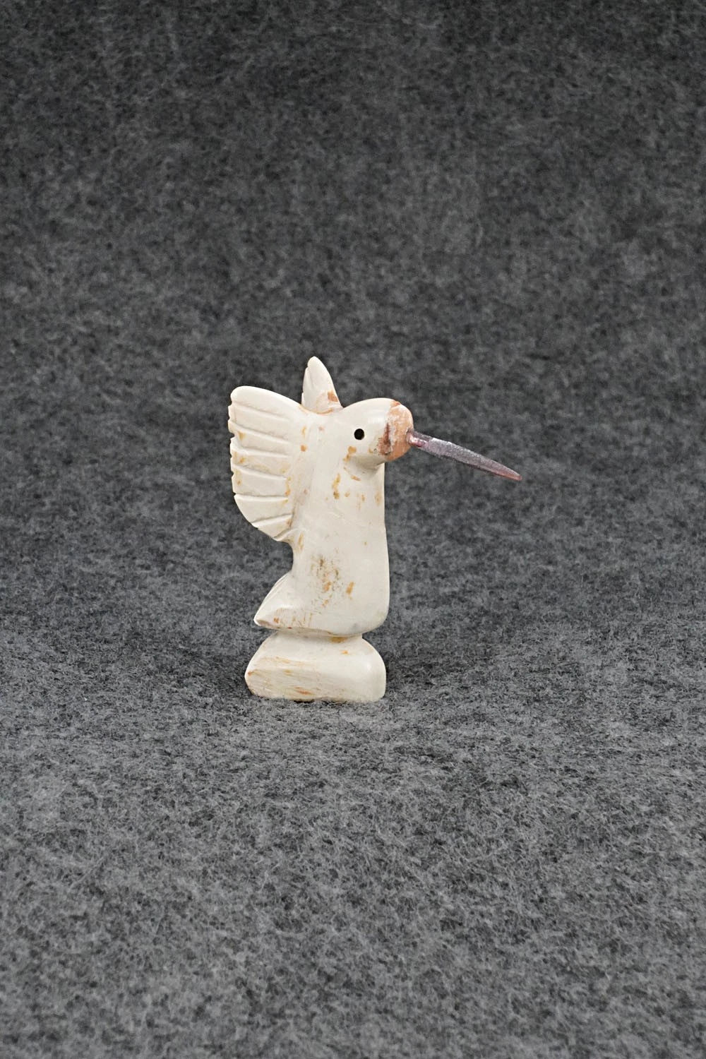 Hummingbird Zuni Fetish Carving - Justin Red Elk