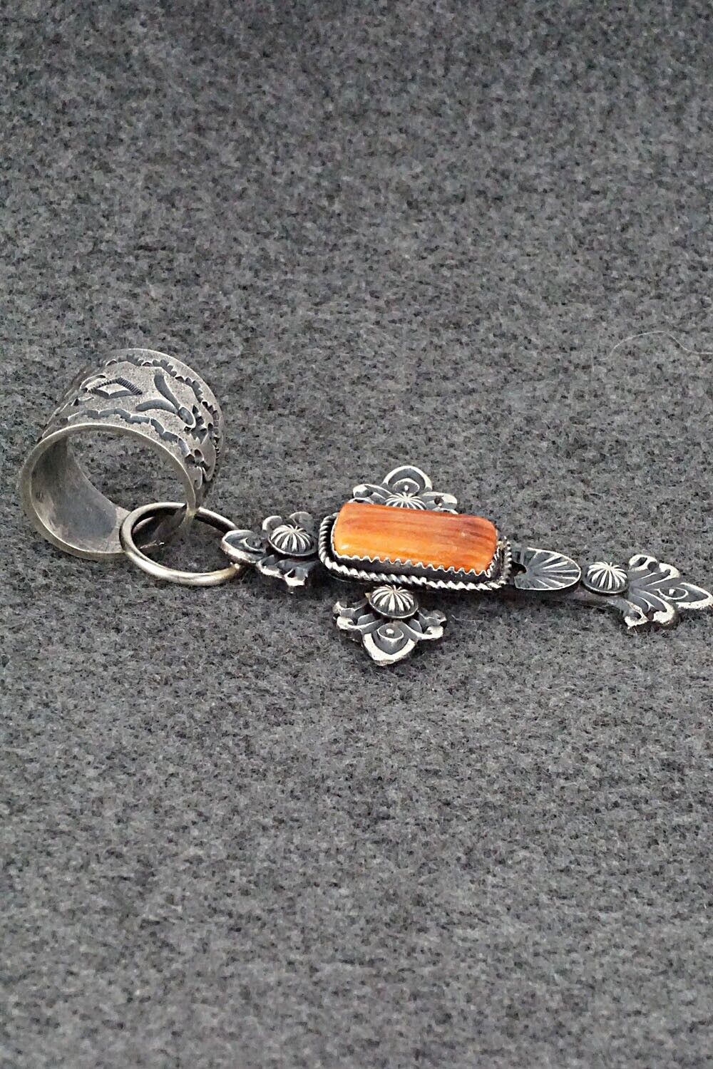 Spiny Oyster and Sterling Silver Pendant - Eva Billah