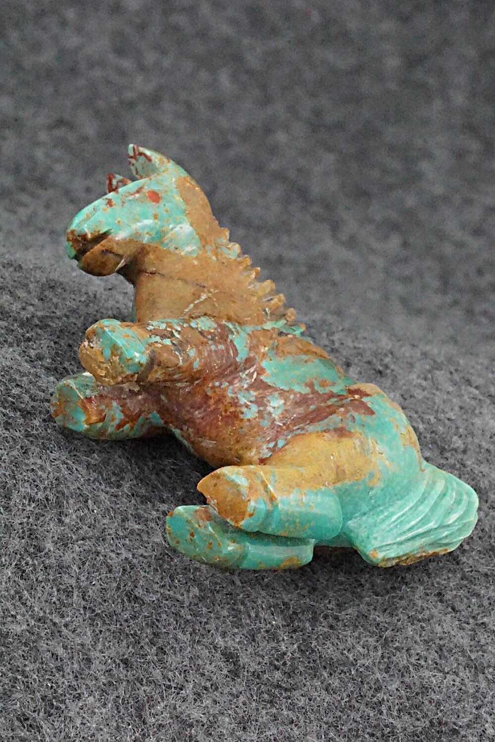 Horse Zuni Fetish Carving - Andres Quandelacy