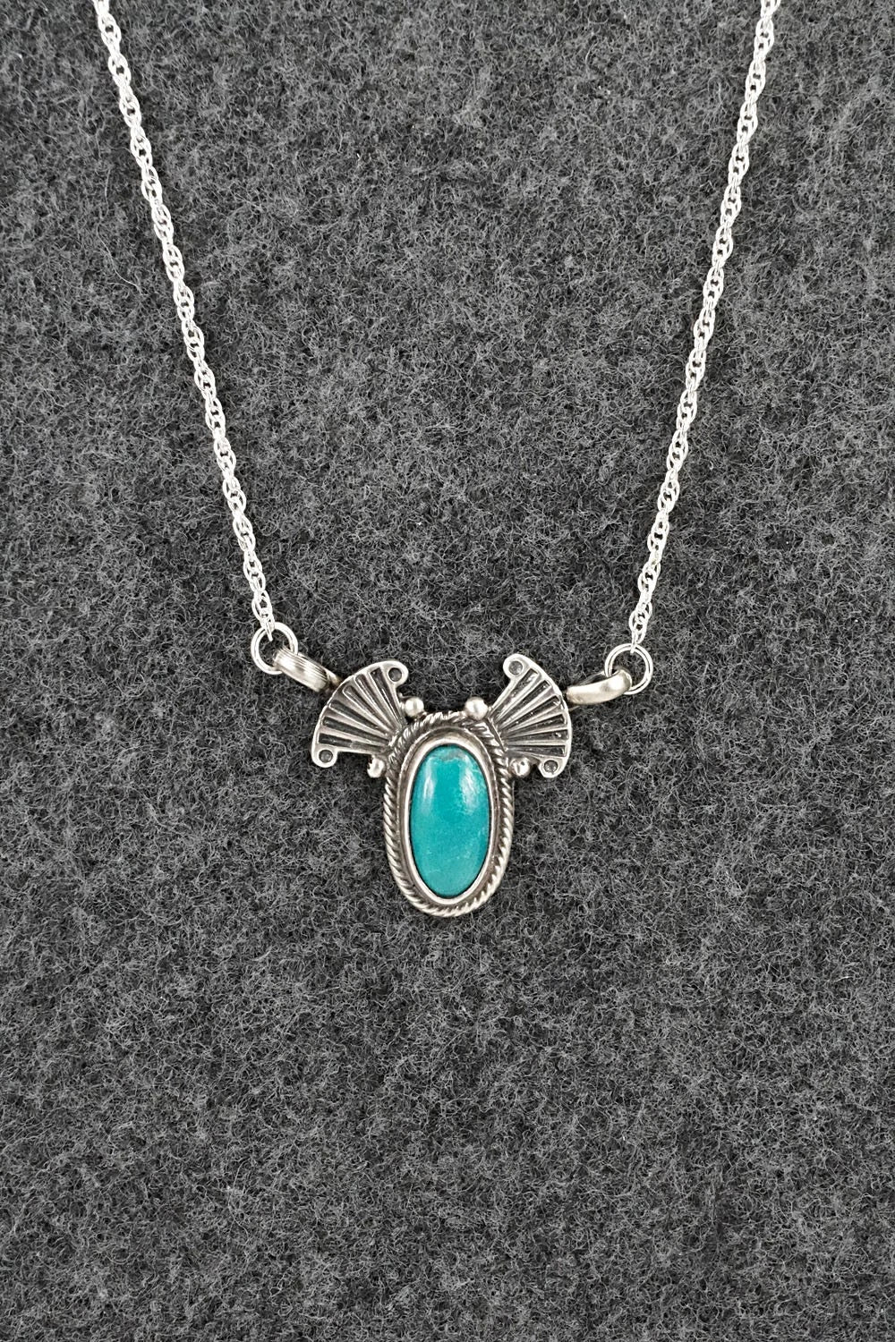 Turquoise & Sterling Silver Necklace - Verley Betone