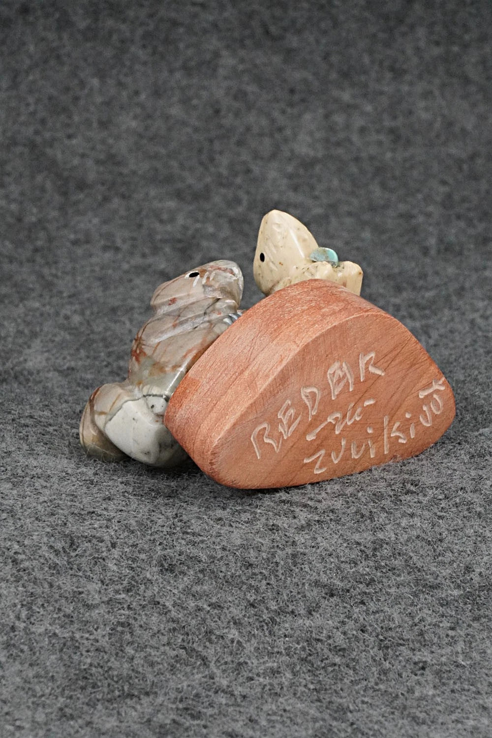 Squirrel Zuni Fetish Carving - Justin Red Elk