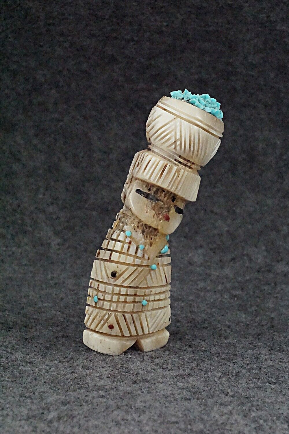 Corn Maiden Zuni Fetish Carving - Carl Etsate