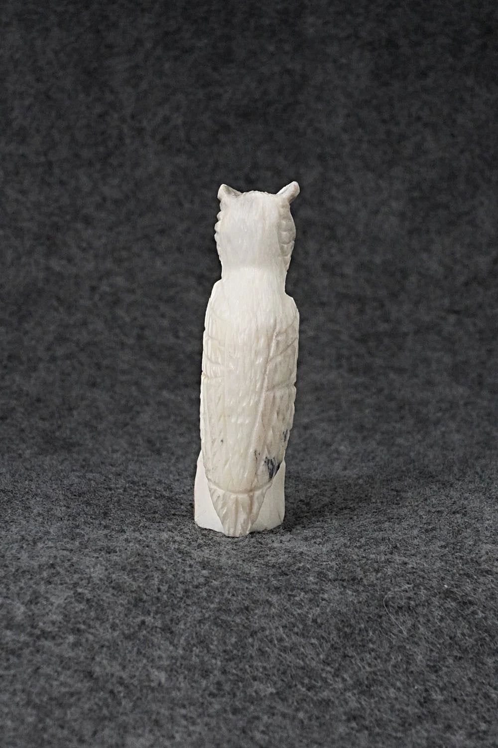 Owl Zuni Fetish Carving - Chris Peina