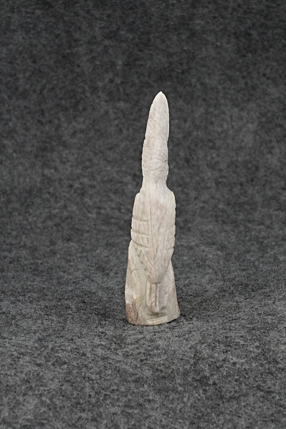 Cockatoo Zuni Fetish Carving - Chris Peina