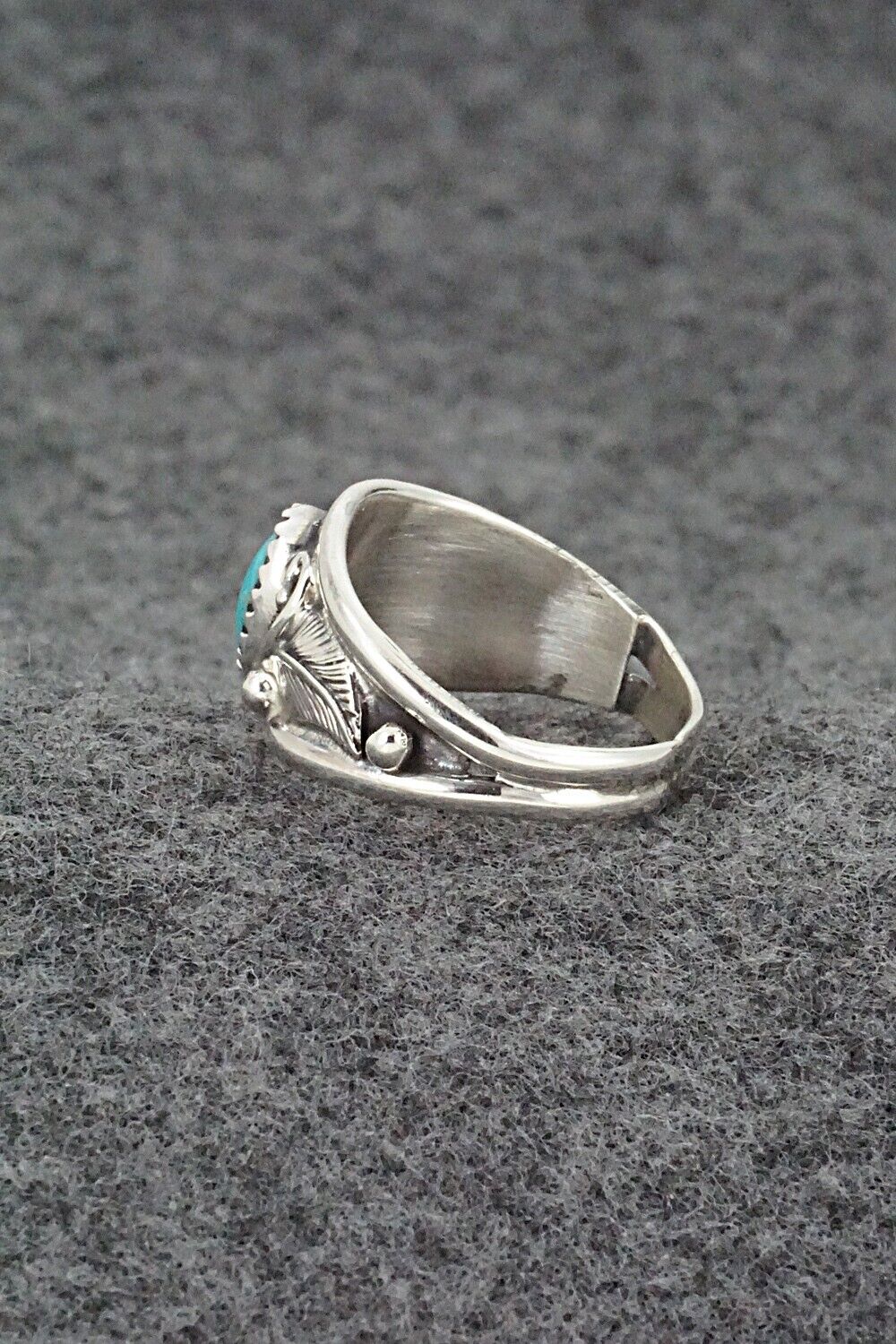Turquoise & Sterling Silver Ring - Harris Largo - Size 6.5