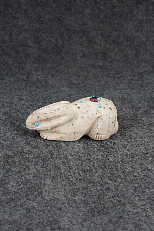 Rabbit Zuni Fetish Carving - Dannette Laate