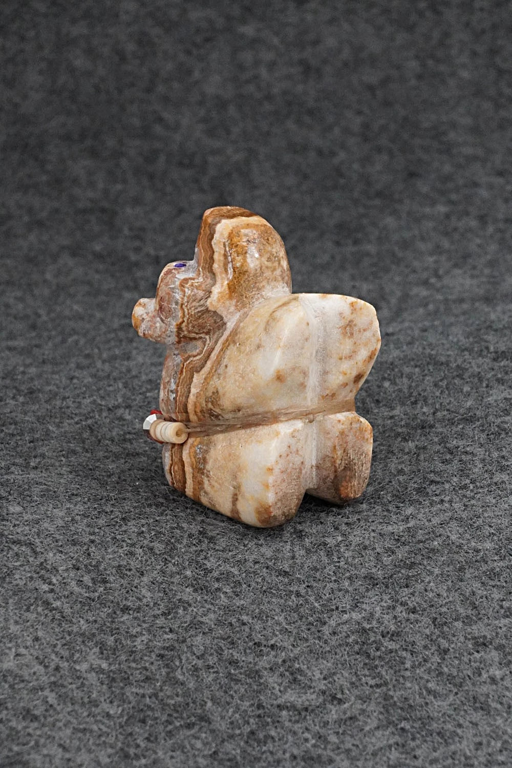 Bear Zuni Fetish Carving - Benina Kallestewa