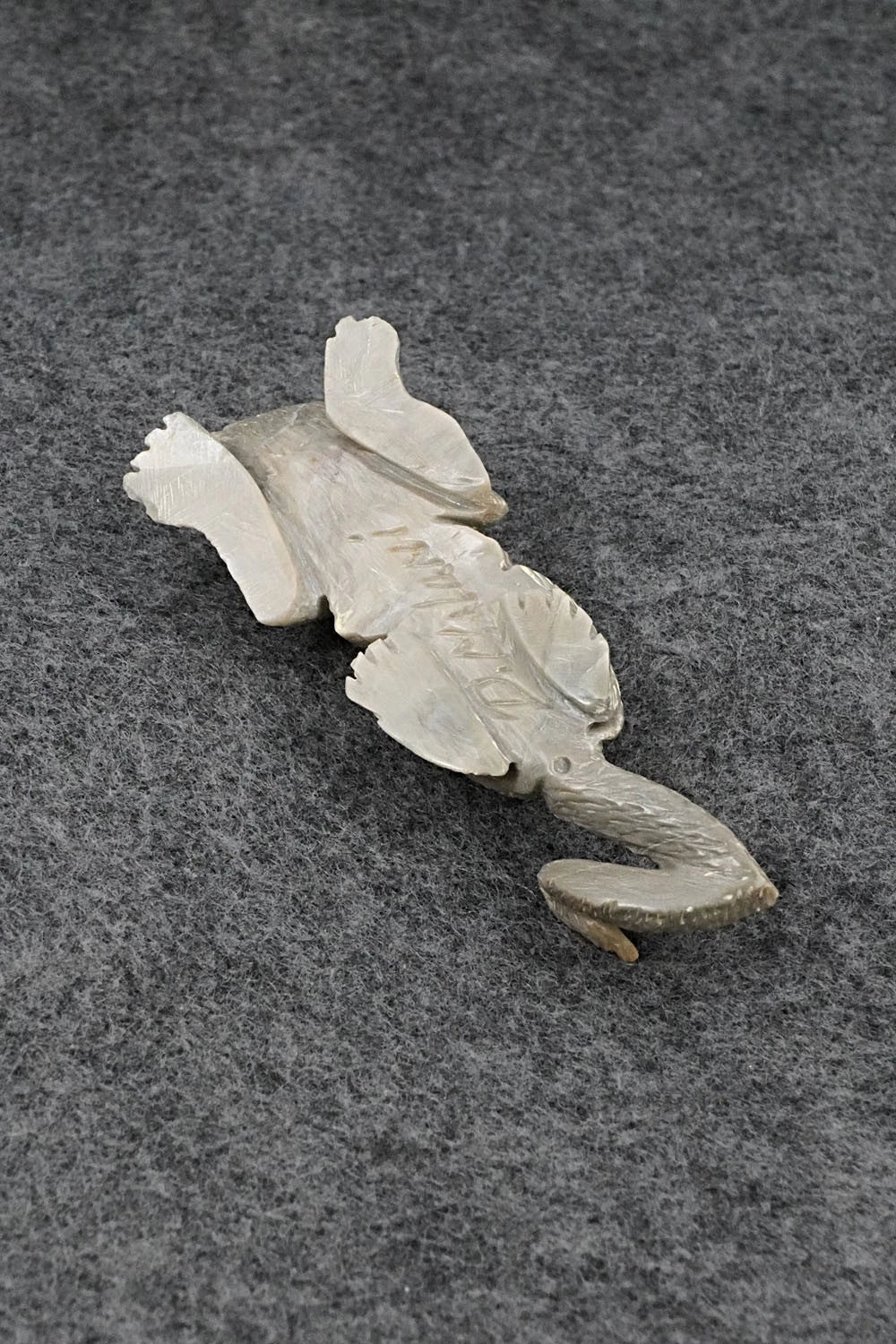 Lizard Zuni Fetish Carving - Dan Malani