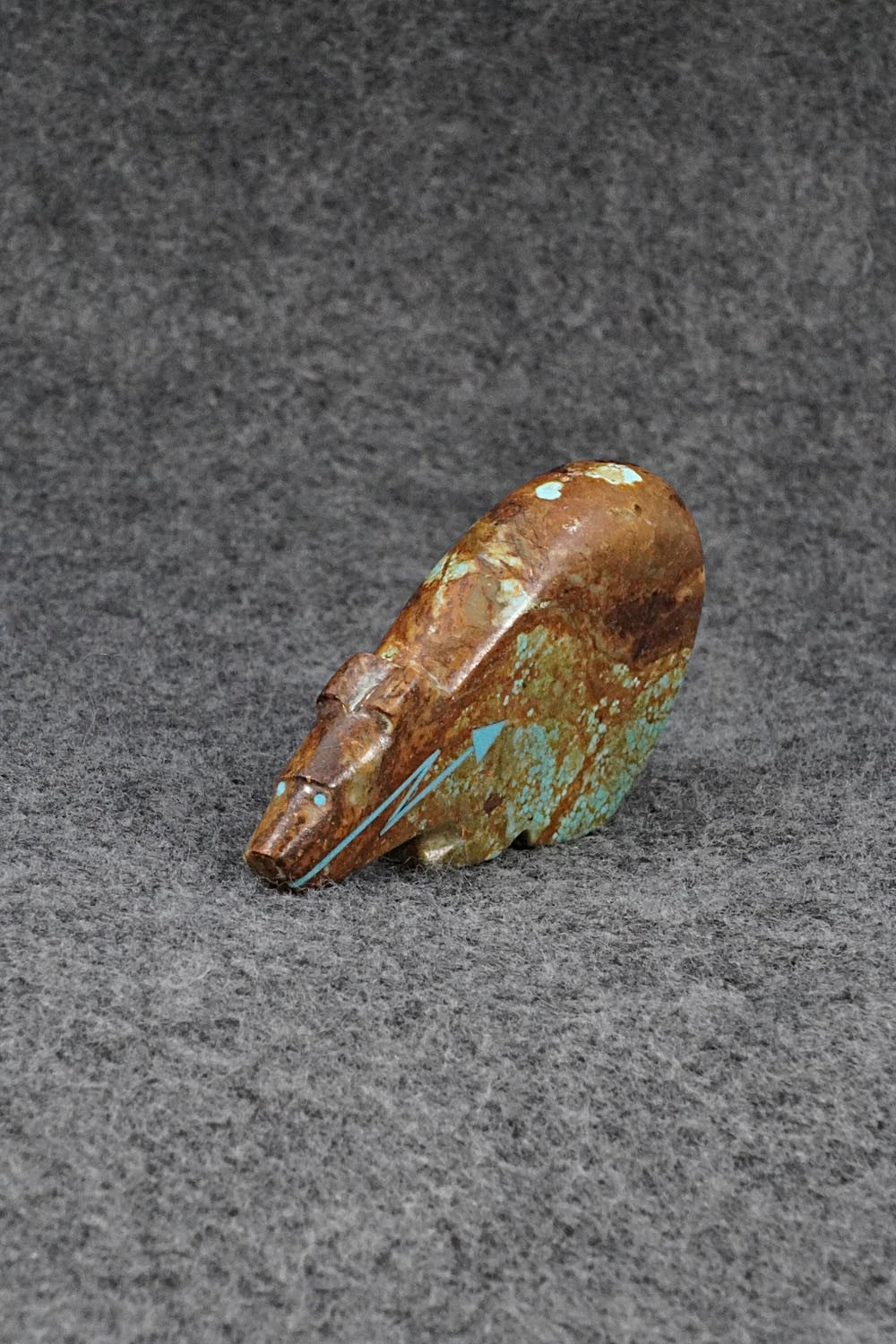 Bear Zuni Fetish Carving - Abby Quam Panteah