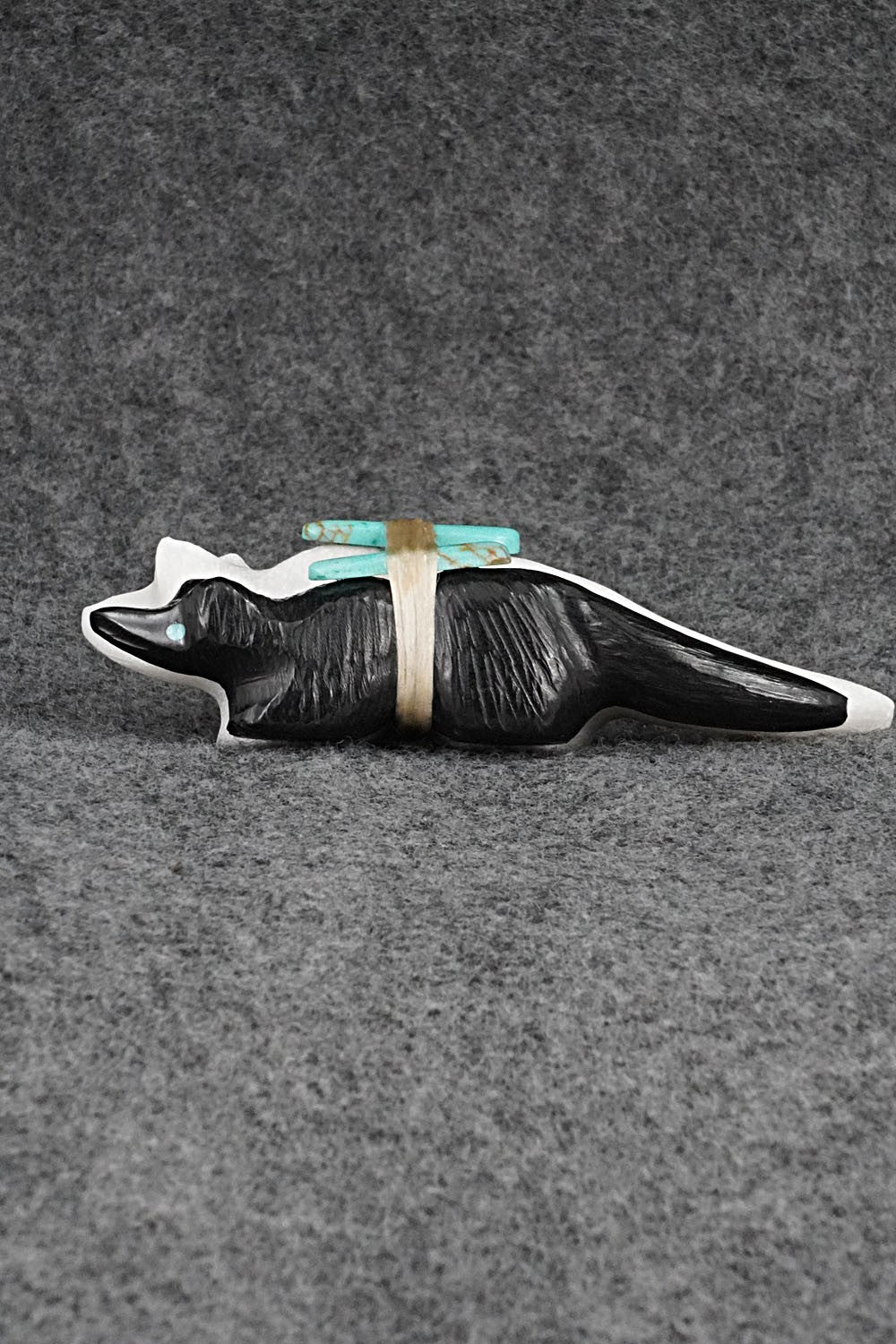 Wolf Zuni Fetish Carving - Herbert Halate