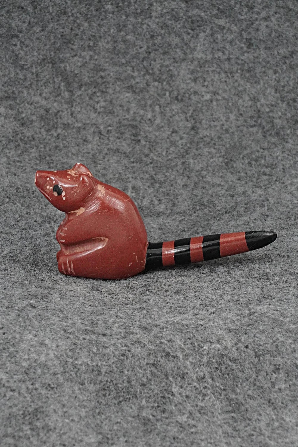 Raccoon Zuni Fetish Carving - Justin Red Elk
