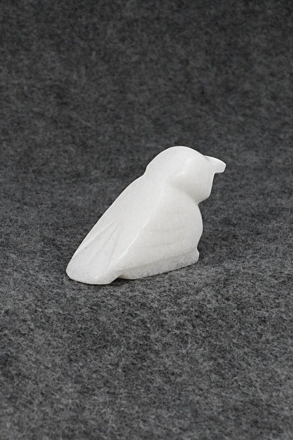 Owl Zuni Fetish Carving - Abby Quam Panteah
