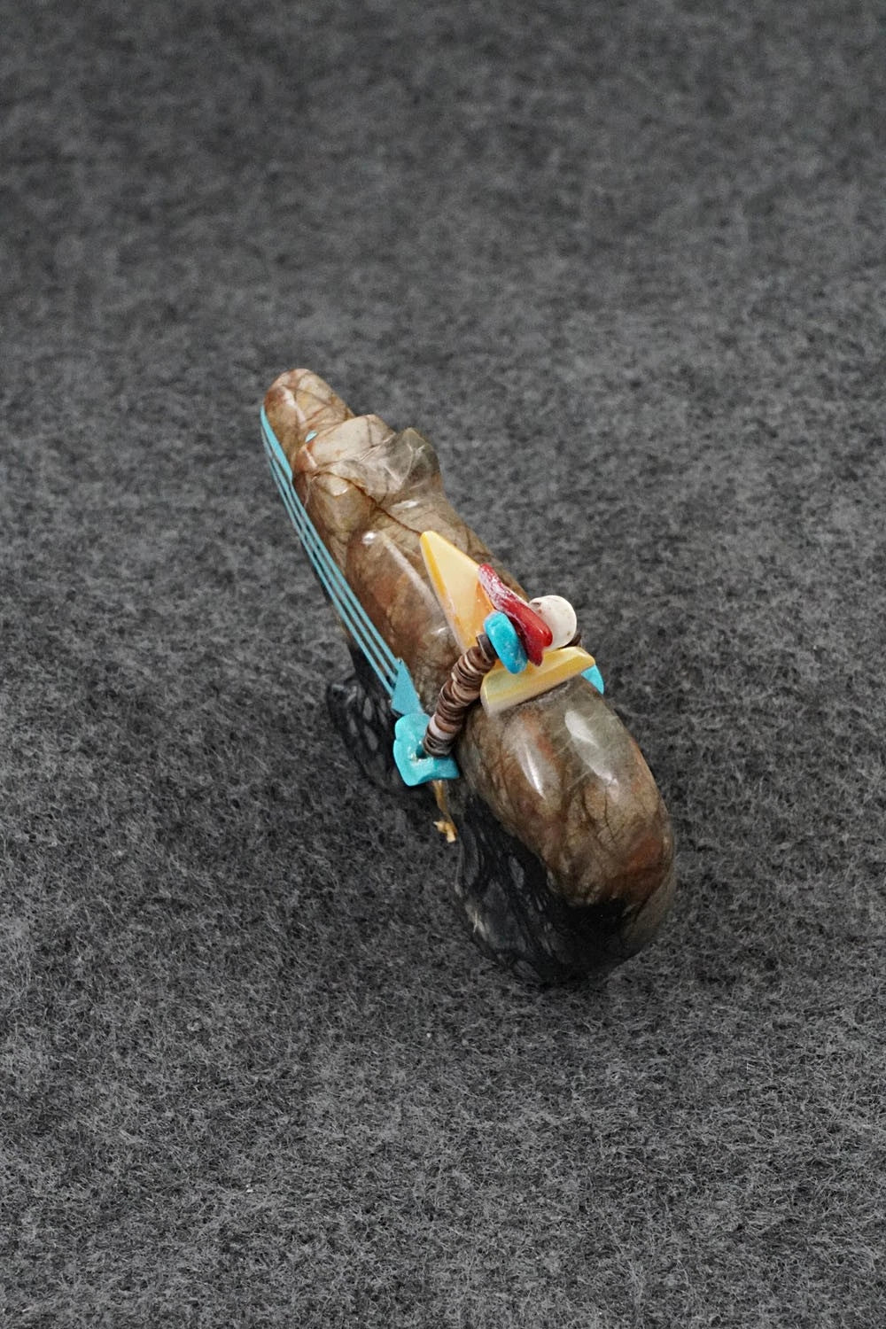 Bear Zuni Fetish Carving - Rodney Laiwakete