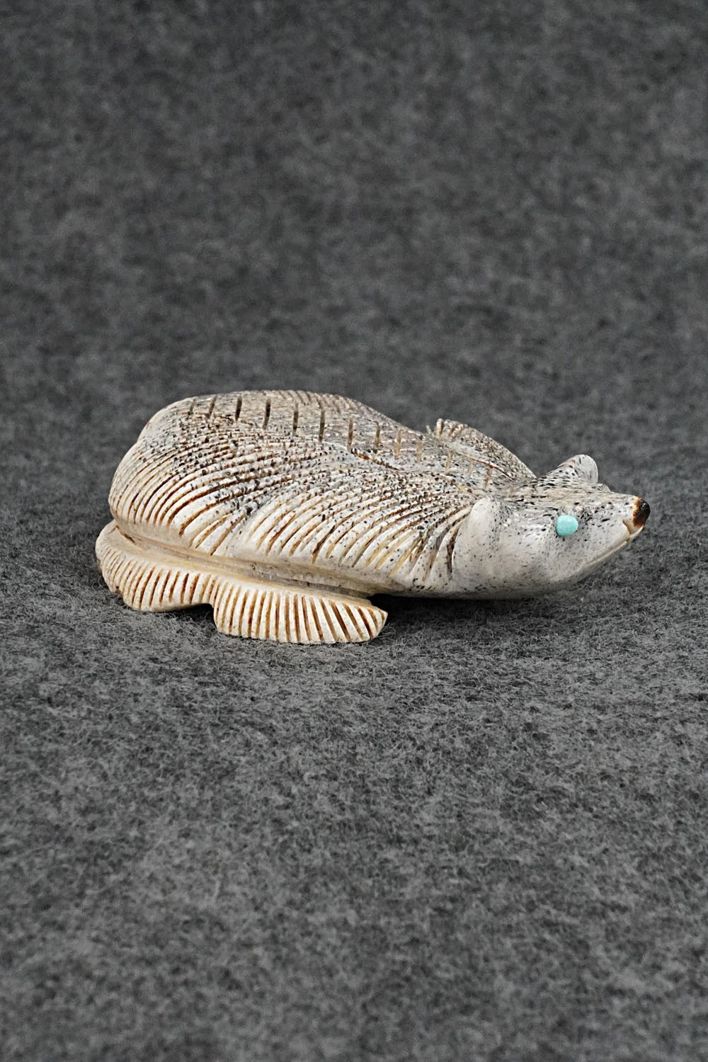 Badger Zuni Fetish Carving - Claudia Peina