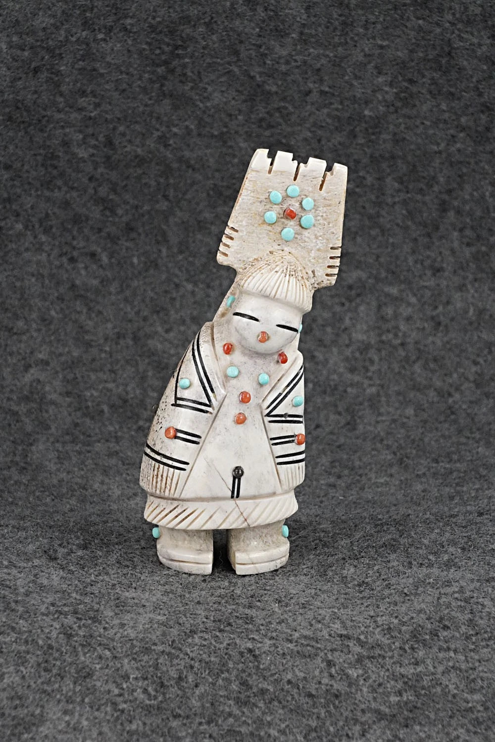 Corn Maiden Zuni Fetish Carving - Claudia Peina