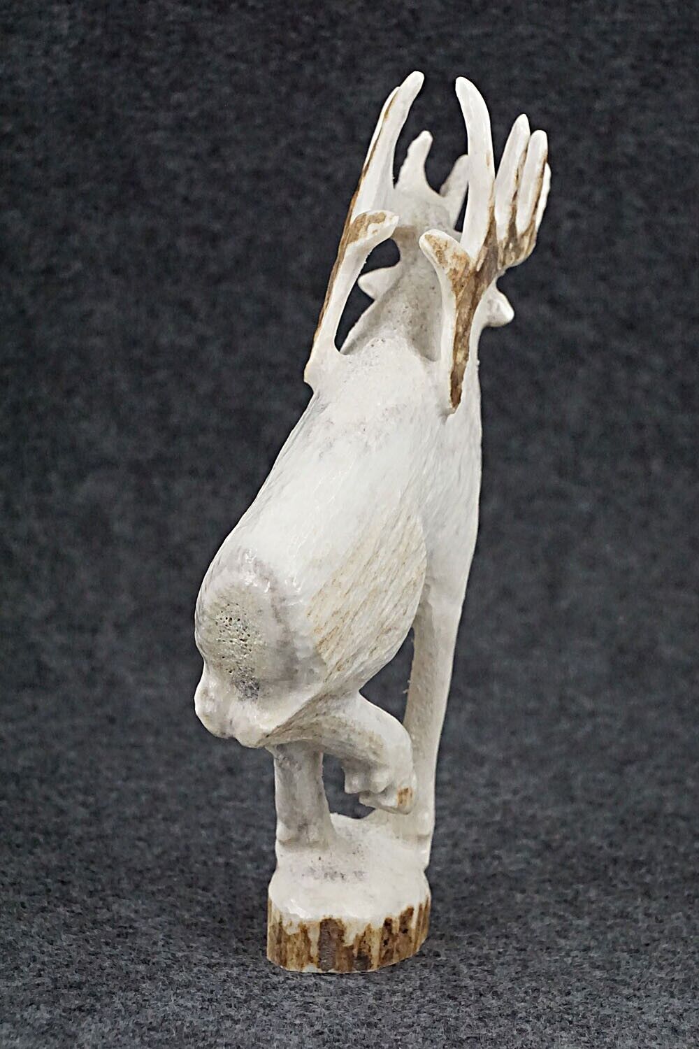 Elk Zuni Fetish Carving - Maxx Laate
