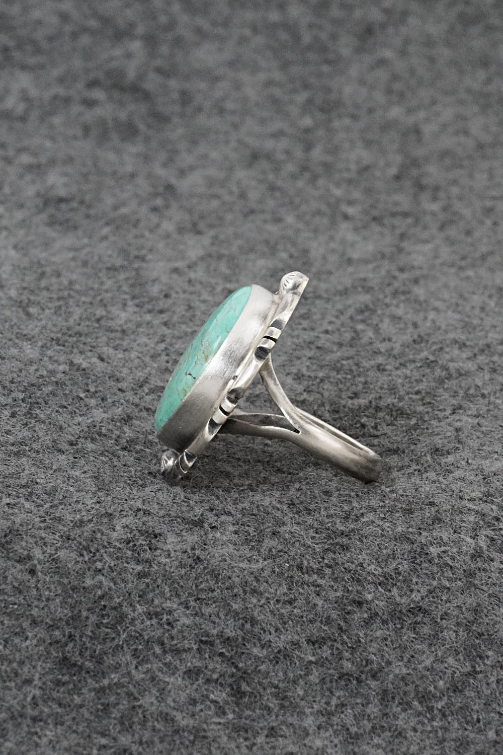 Turquoise & Sterling Silver Ring - Thomas Francisco - Size 6.5