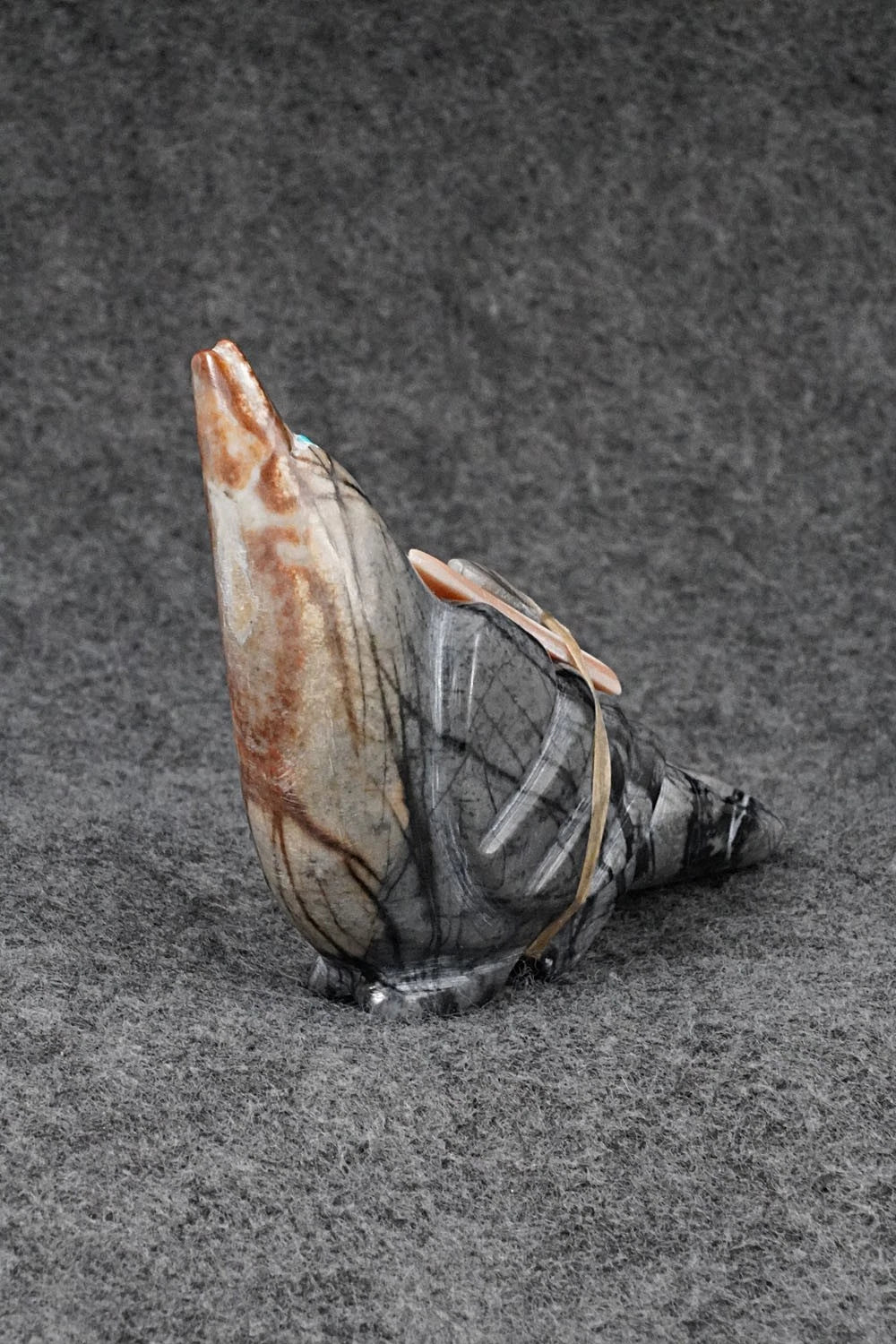 Bird Zuni Fetish Carving - Delvin Leekya