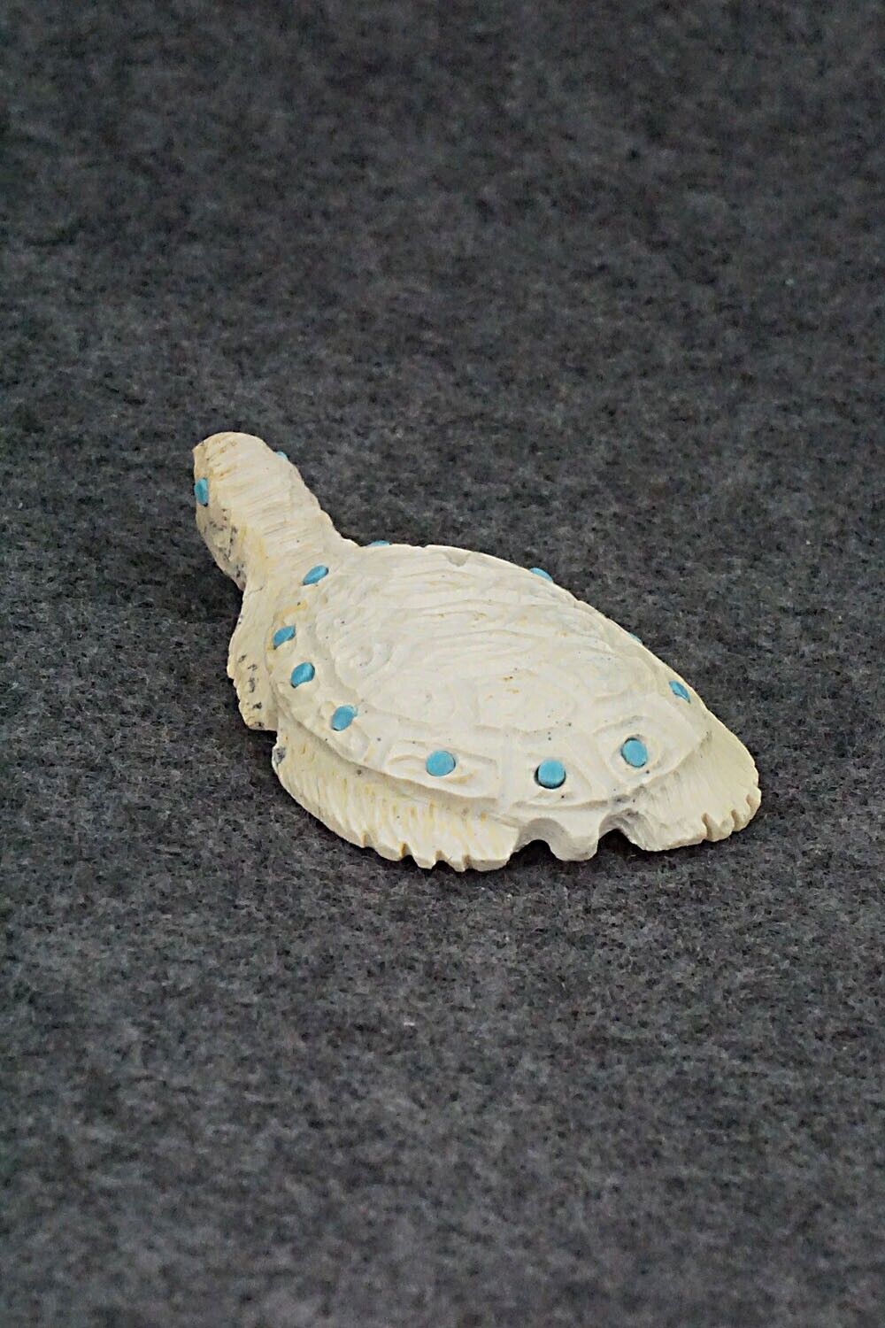Turtle Zuni Fetish Carving - Adrian Cachini