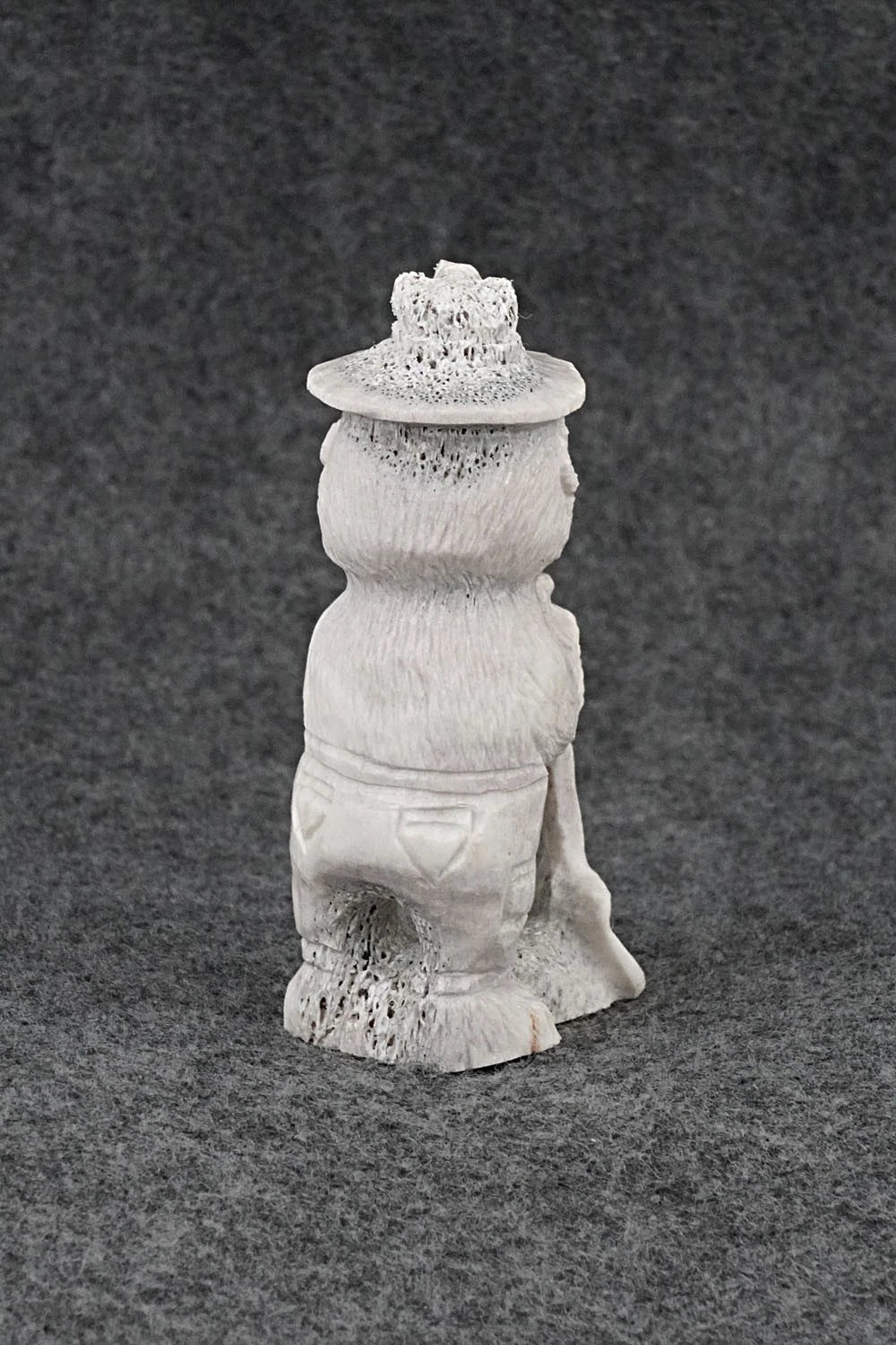 Smokey Bear Zuni Fetish Carving - Chris Peina